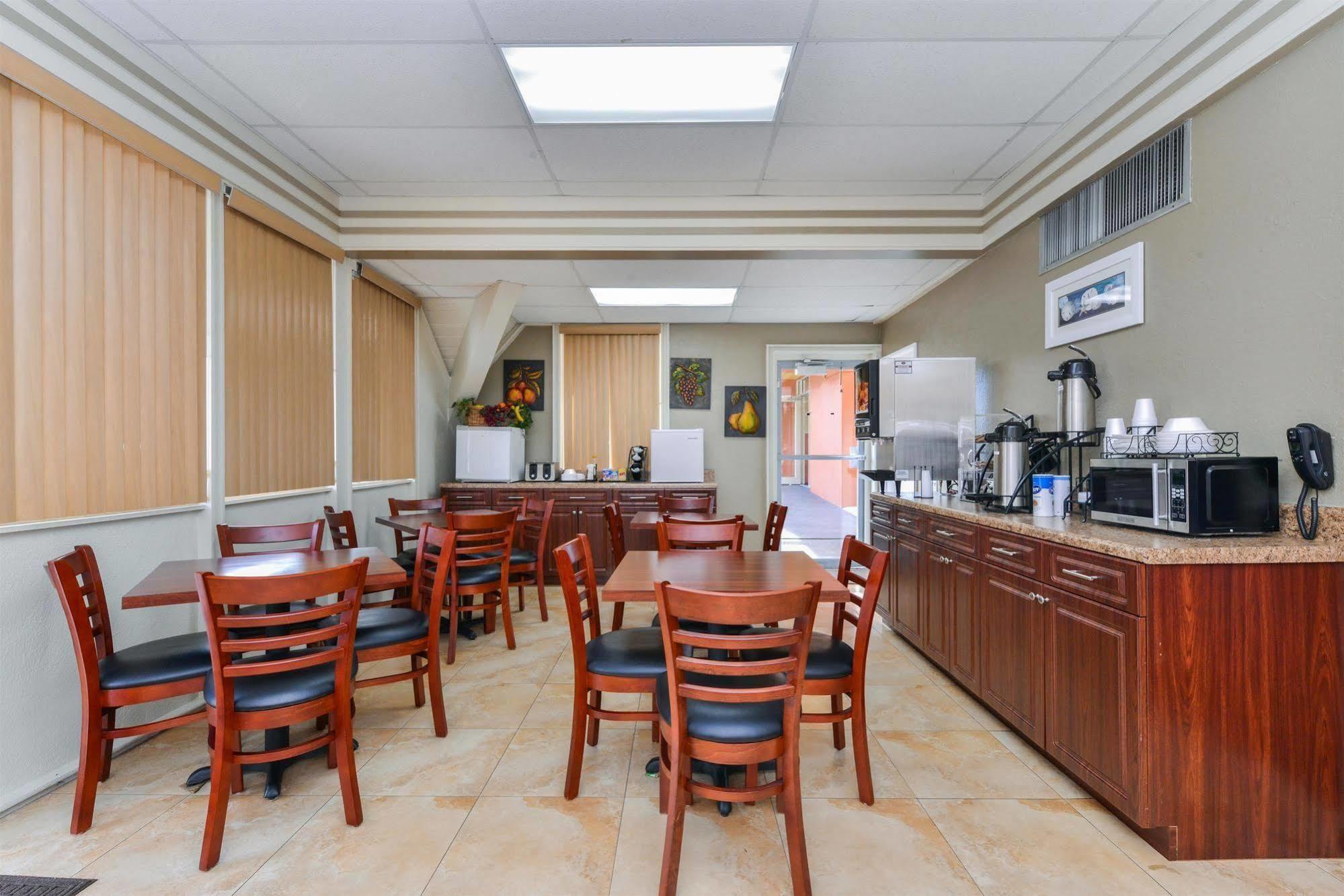 Americas Best Value Inn Sarasota megye Kültér fotó